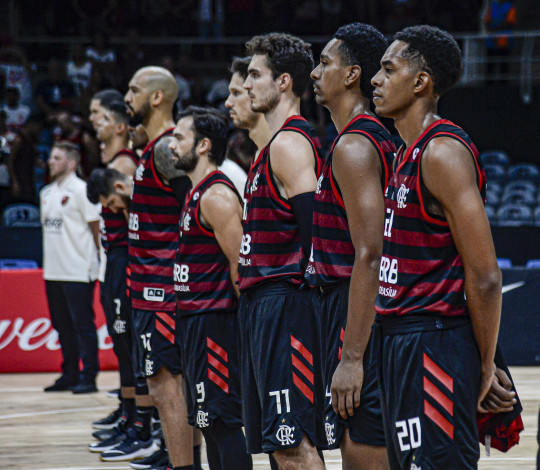 Buscando vaga na final, Flamengo enfrenta Instituto Córdoba pela Champions League no Maracanãzinho
