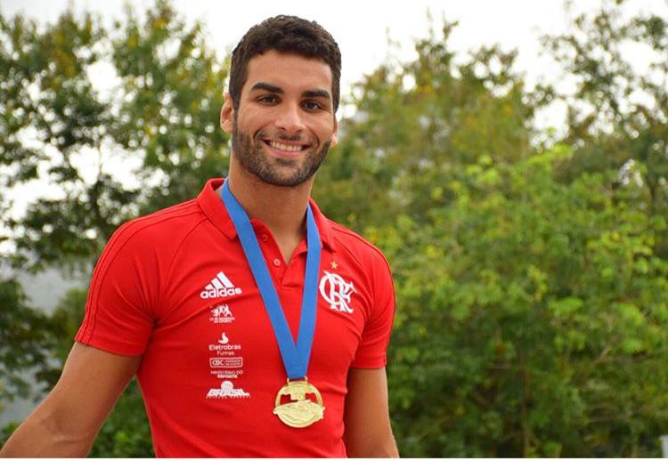 Renan Alcântara conquistou a medalha de ouro no Festival de Solo Técnico