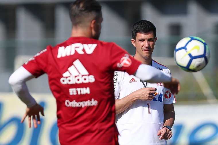 Flamengo inicia mais uma semana de trabalhos
