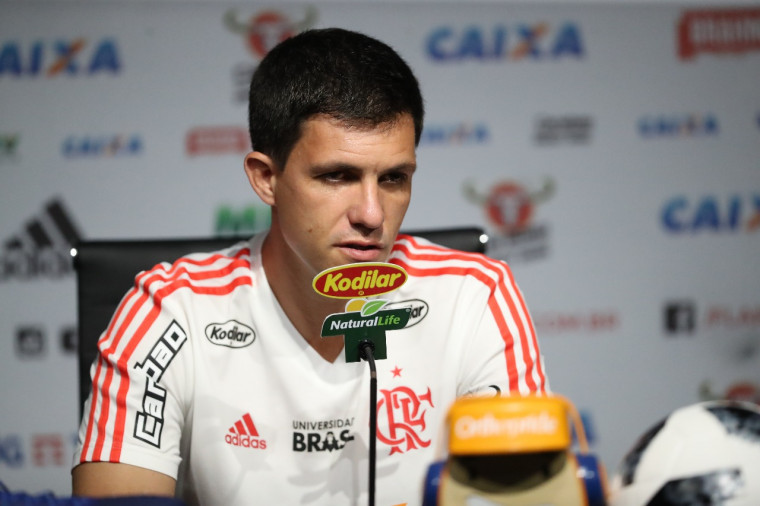 Maurício Barbieri projeta duelo contra o São Paulo e exalta força da Nação