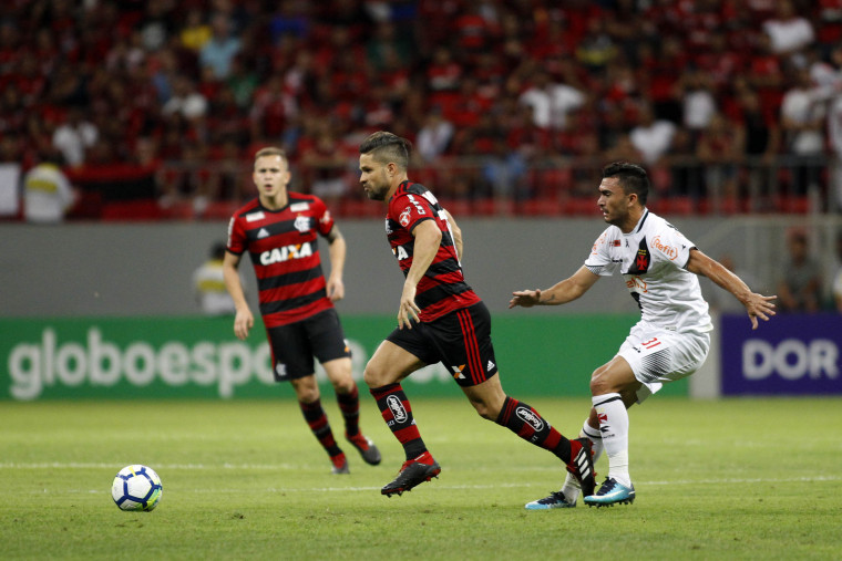 Mauricio Barbieri analisa empate com o Vasco no Mané Garrincha