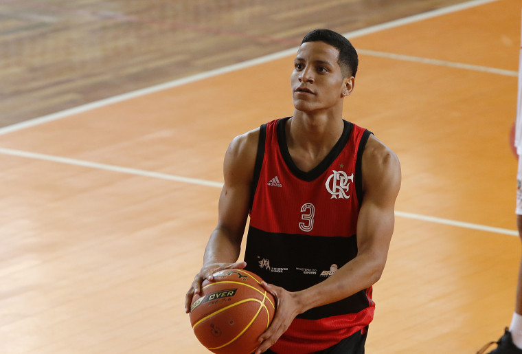 Flamengo vence Franca e conquista a segunda vitória na etapa de Curitiba da LDB