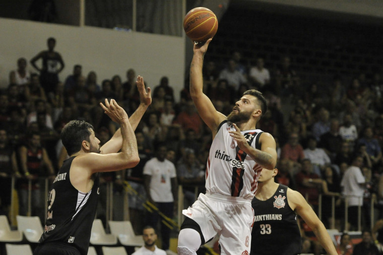 Argentino Franco Balbi foi um dos destaques do Flamengo na partida - Foto: Marcelo Cortes/Flamengo