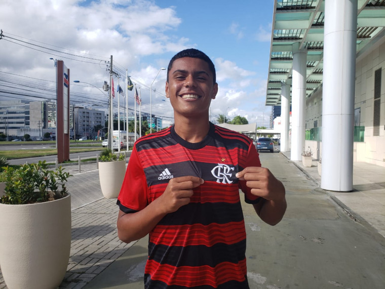 Tem atacante de Seleção Brasileira na área! Mateus Lima é o novo reforço da categoria Sub-15.