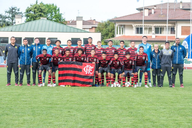 Sub-14 está na final do Abano Football Trophy de forma invicta