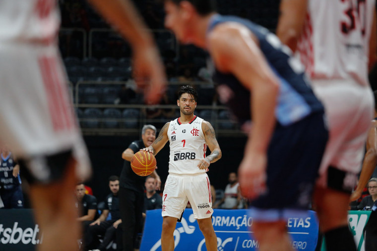 Penka Aguirre foi um dos cestinhas, ao lado de Deodato, com 12 pontos (Gilvan de Souza/CRF)