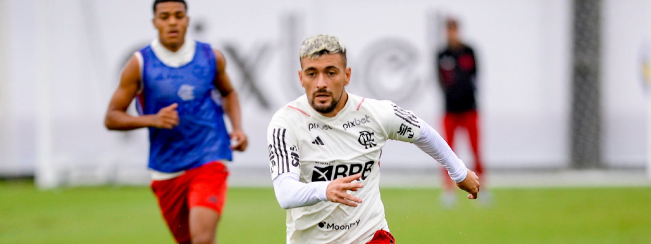 Mengão aproveita a semana livre para treinar