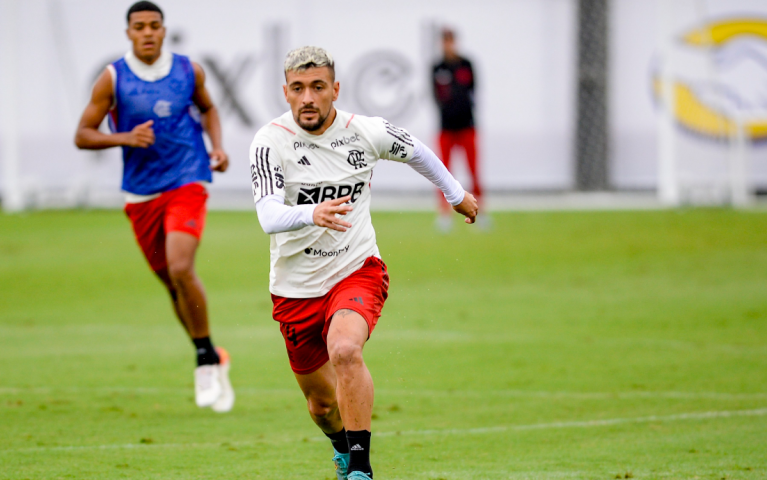 Mengão aproveita a semana livre para treinar